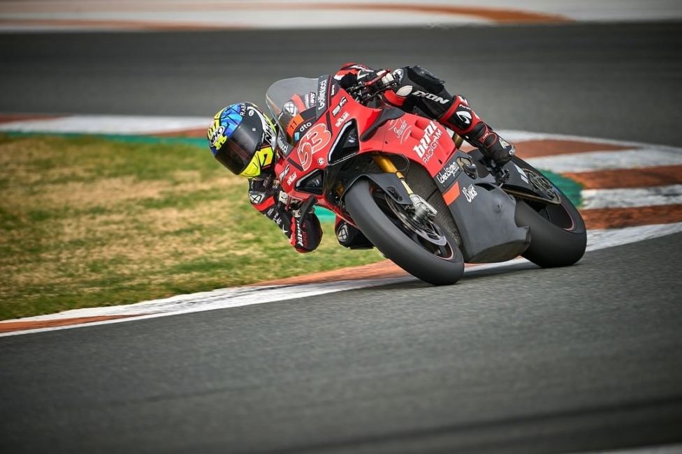 SBK: Tito Rabat scalpita: test a Valencia con carena inedita in prestito dal CIV