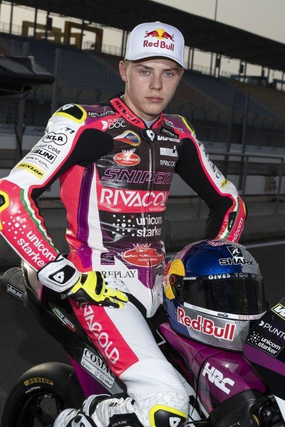 Moto3: Snipers inizia il 2021 in viola con Andrea Migno e Filip Salac