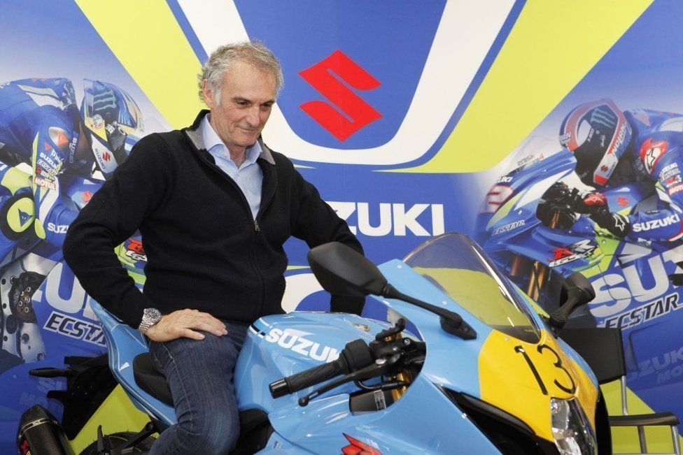 Moto - News: Suzuki Italia consegna a Lucchinelli ed Uncini la GSX-R1000R Legend Edition