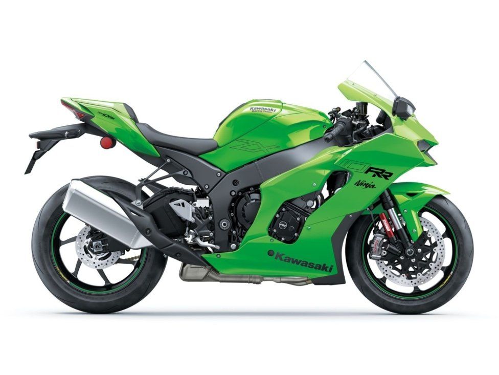 Moto - Test: Verso la prova: Kawasaki ZX-10R ed RR MY2021, la regina della SBK si evolve