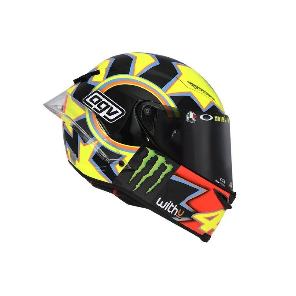 MotoGP: Valentino si fa in 9: i piloti dell’Academy a Valencia con i caschi di Rossi