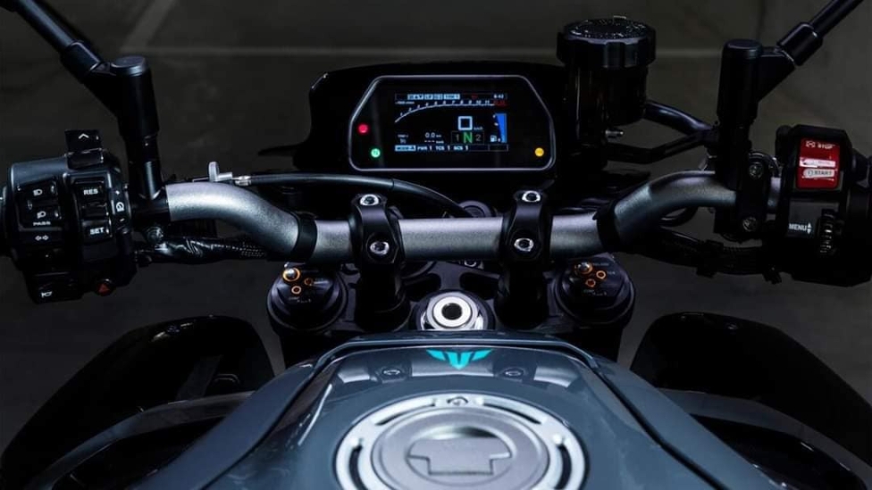 Moto - News: Yamaha MT-10 2022, ecco le prime immagini ufficiali 