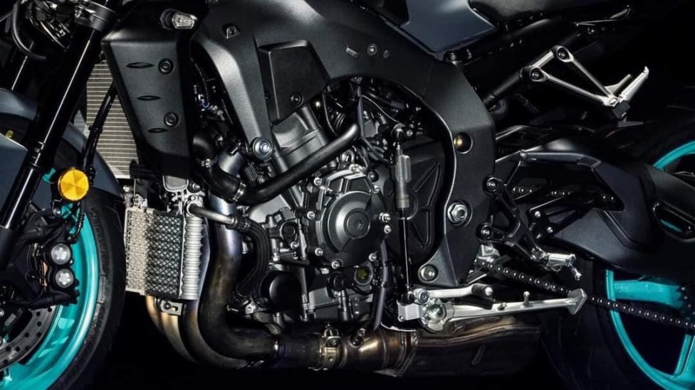Moto - News: Yamaha MT-10 2022, ecco le prime immagini ufficiali 