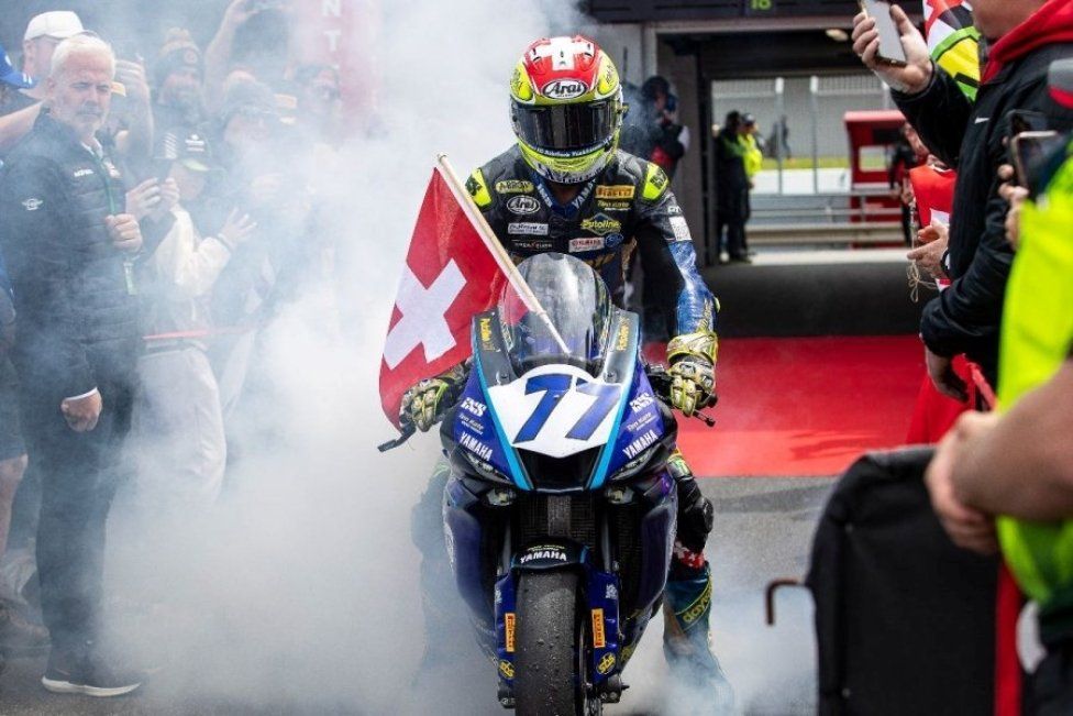 WSBK: Aegerter: “Il mio nuovo obiettivo è stare davanti in Superbike”