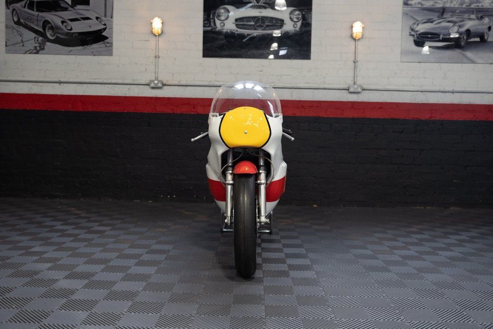 Moto - News: Una rara Yamaha TZ 500 GP Kenny Roberts è finita all'asta