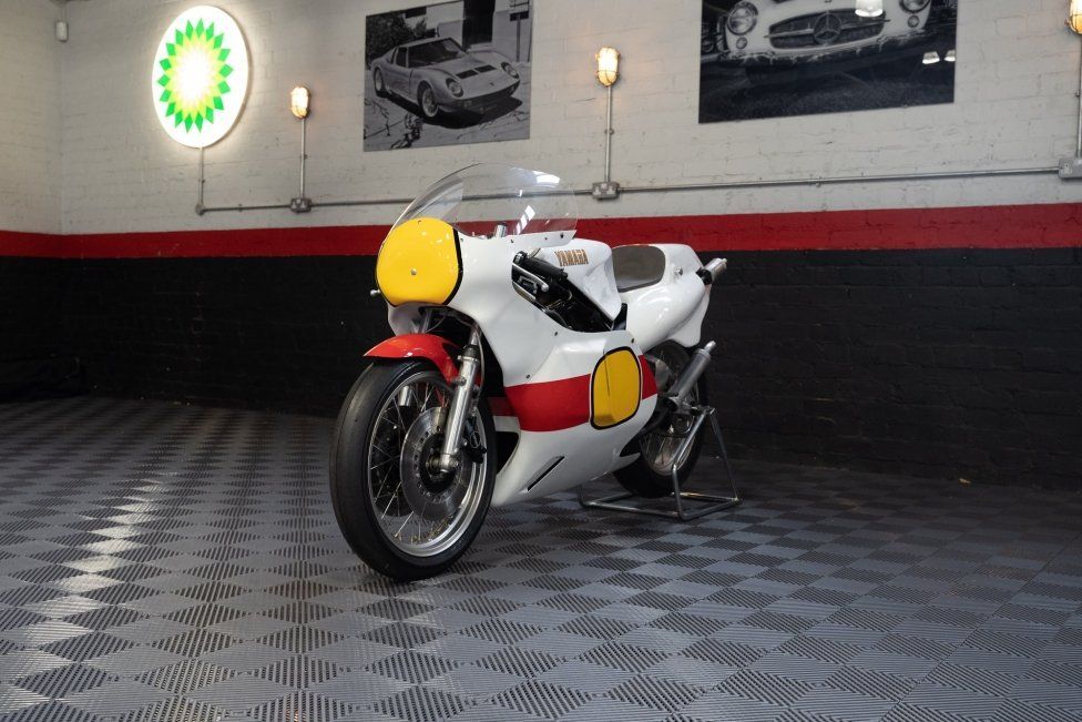 Moto - News: Una rara Yamaha TZ 500 GP Kenny Roberts è finita all'asta