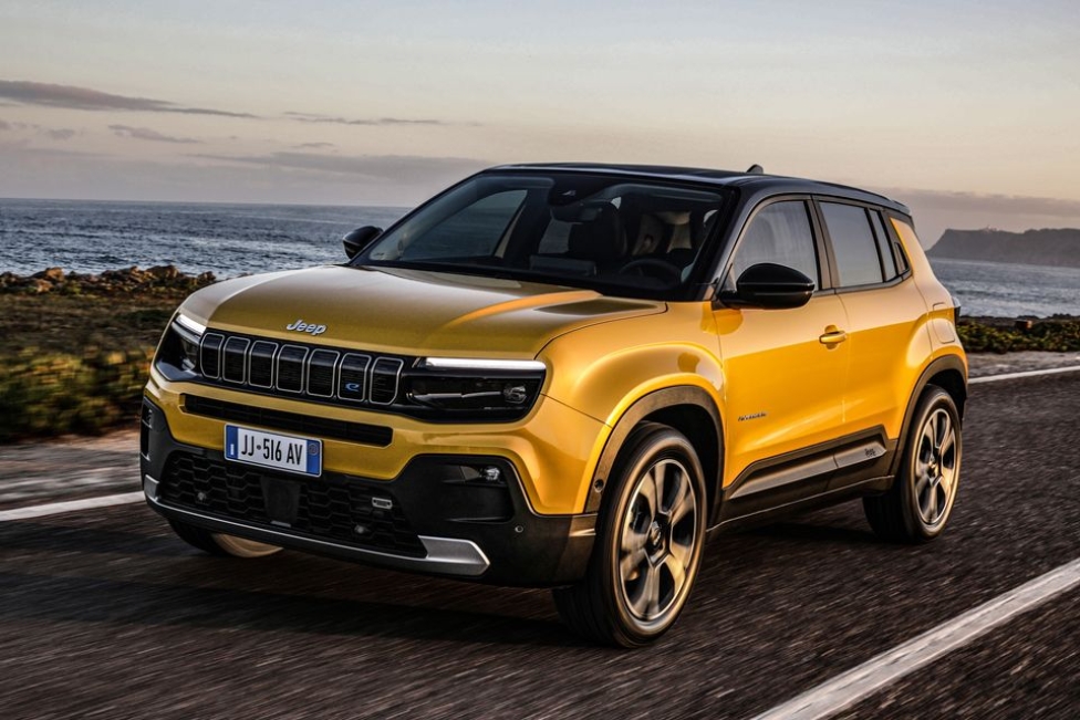 Auto - News: Jeep Avenger 4x4: la concept car di Stellantis si mostra a Parigi
