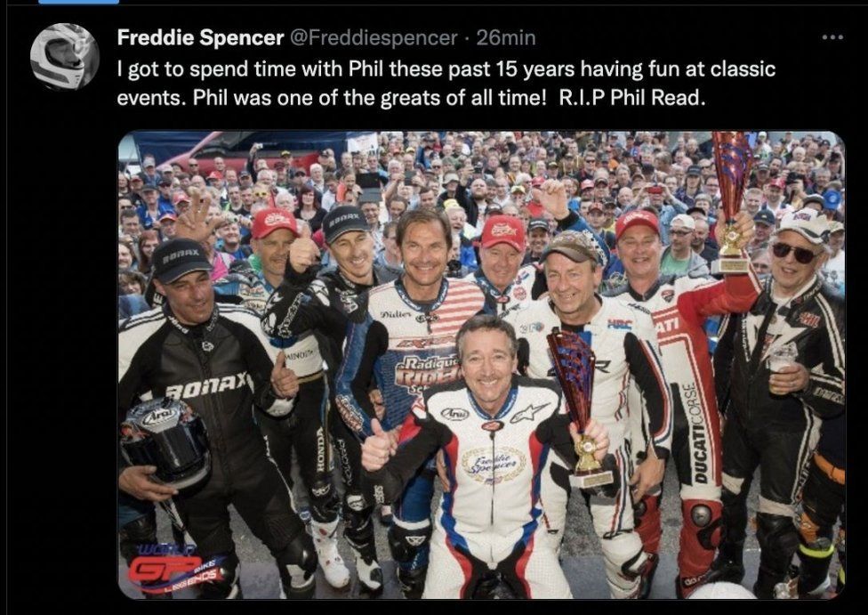 MotoGP: Il mondo del motociclismo rende l'ultimo omaggio a Phil Read