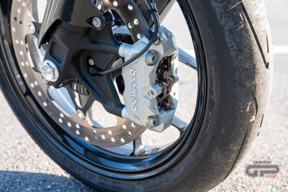 Moto - Test: GASGAS SM700, motardone ispanico all’ennesima potenza
