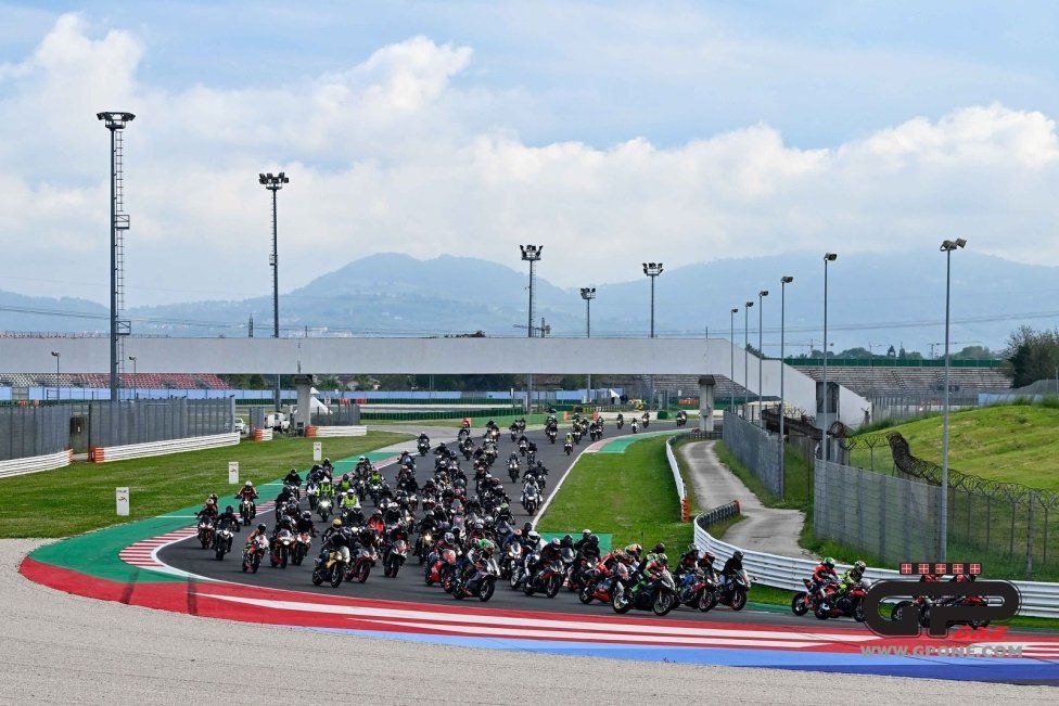 MotoGP: Sabato 27 maggio a Misano torna l'Aprilia All Stars