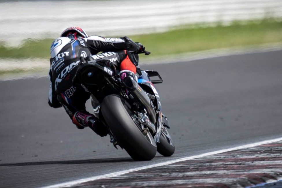 WSBK: Tanti investimenti, pochi risultati: Toprak dovrà mettere le ali alla BMW