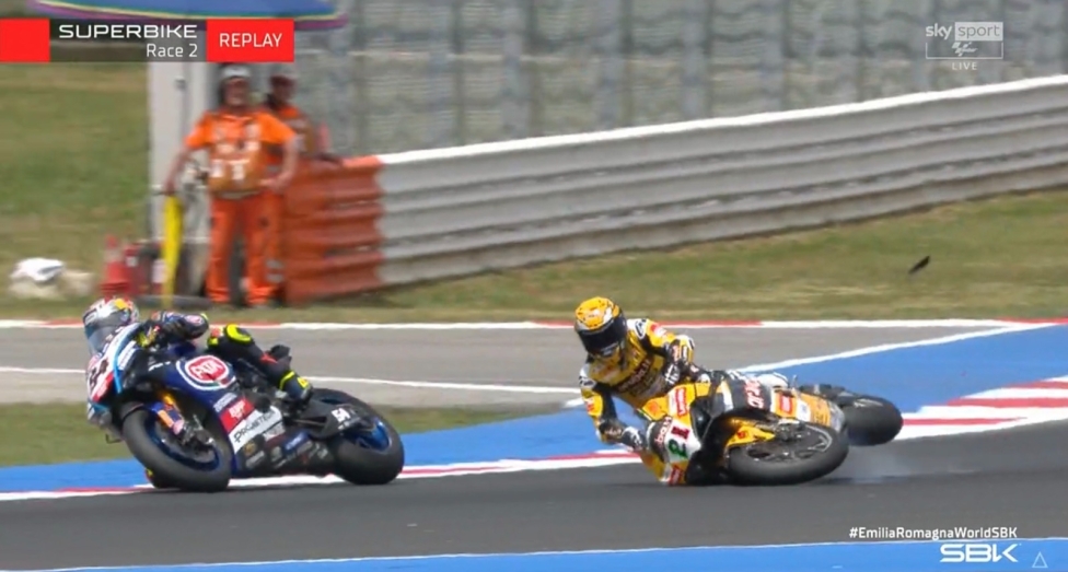 WSBK: Bautista detta legge in Gara 2 a Misano davanti a Toprak, 3° un super Bassani