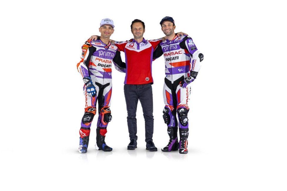 MotoGP: FOTO - Pramac presenta le Ducati 2023 e rende omaggio ad Angel Nieto