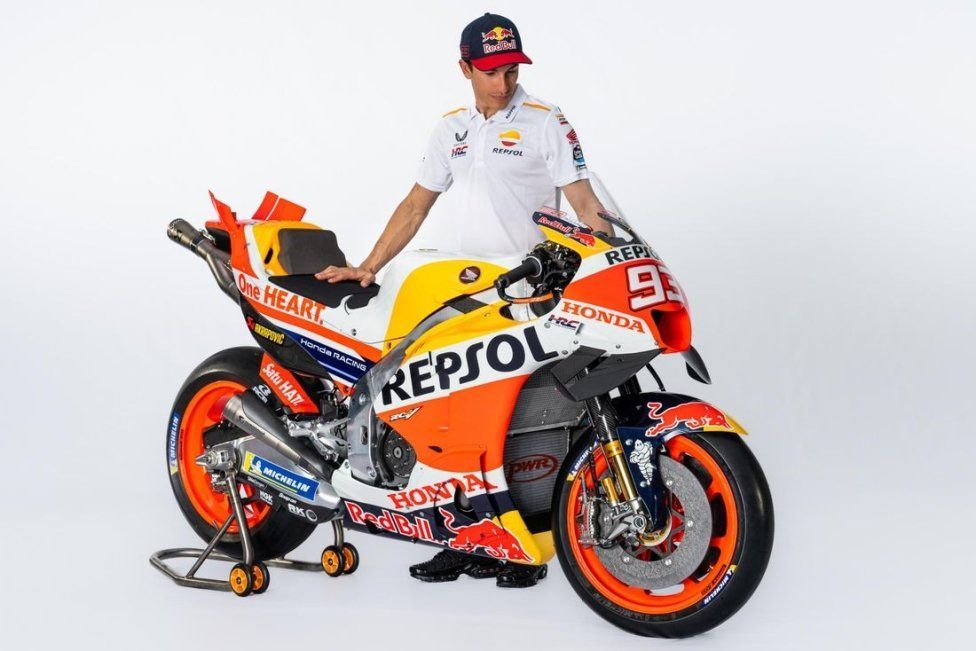 MotoGP: FOTO - Ecco le nuove Honda 2023 di Marc Marquez e Joan Mir
