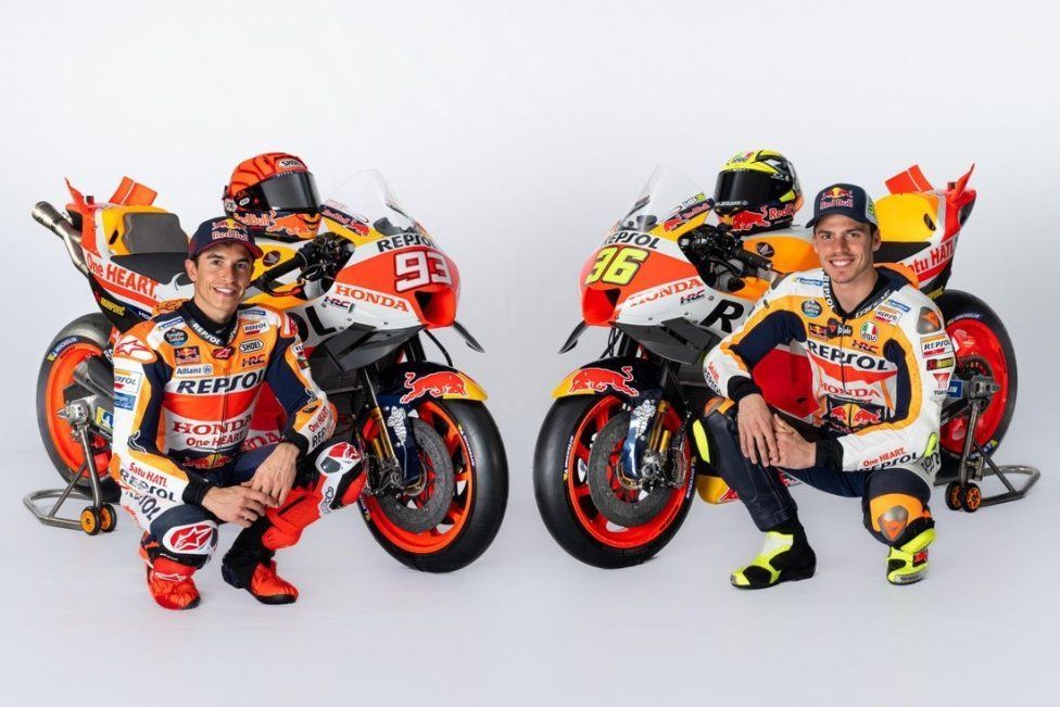 MotoGP: FOTO - Ecco le nuove Honda 2023 di Marc Marquez e Joan Mir