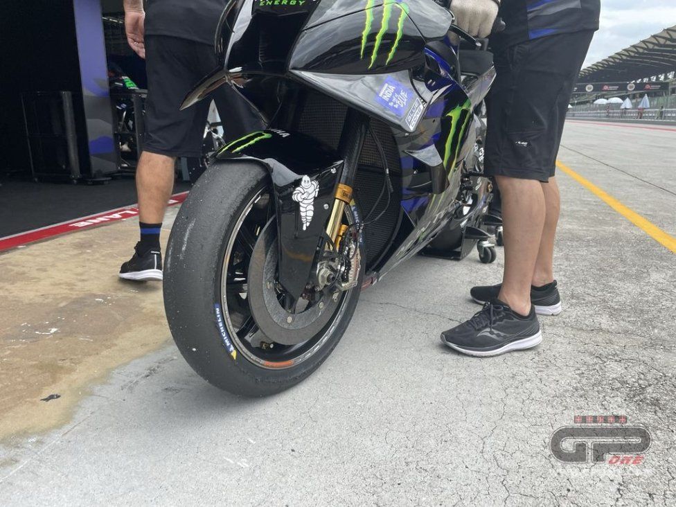 MotoGP: FOTO - La carena è fatta a scale: anche Yamaha ha il suo 'gradino'