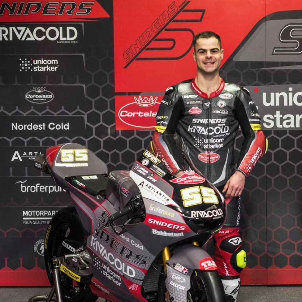 Moto3: Dal rosa al rosso: il team Snipers cambia colore e punta su Fenati e Bertelle