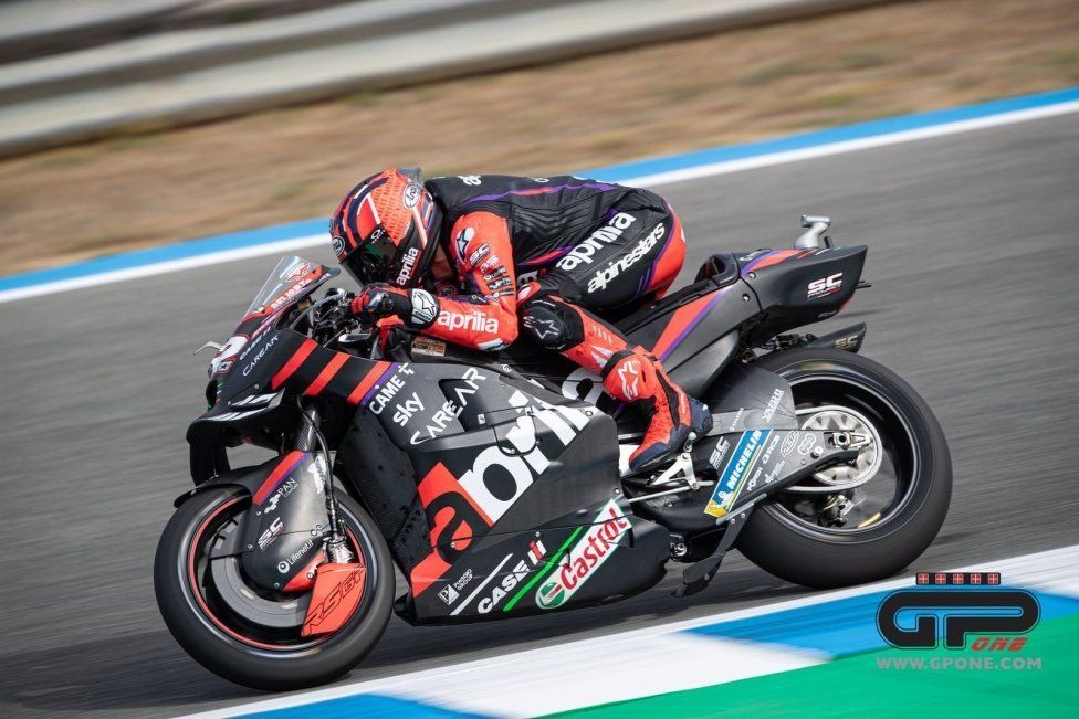 MotoGP: Max Biaggi esulta per la grande giornata di Aprilia a Jerez