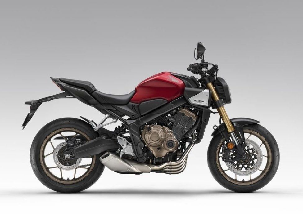 EICMA: Honda CB650R 2024: raffinato restyling per la "Neo Sports Cafè" 