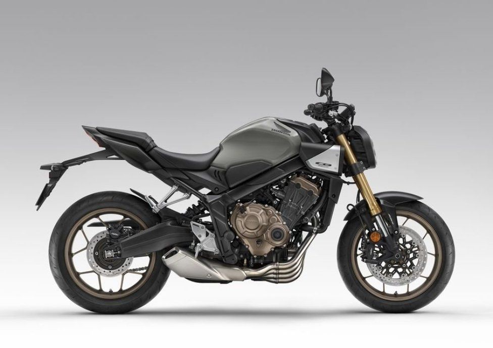 EICMA: Honda CB650R 2024: raffinato restyling per la "Neo Sports Cafè" 
