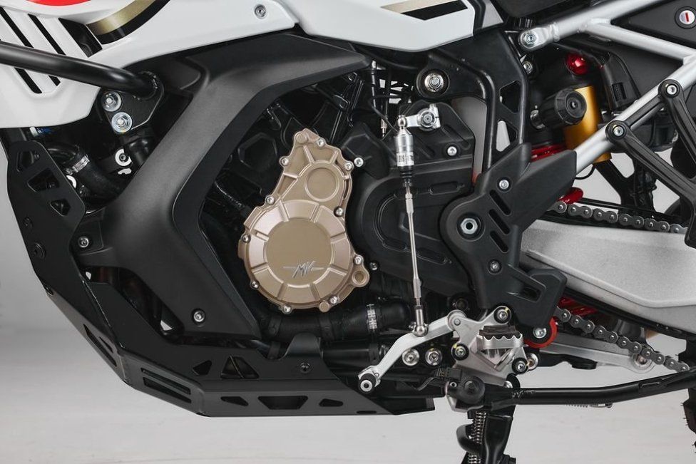EICMA: MV Agusta LXP Orioli: l'adventure star di EICMA 2023