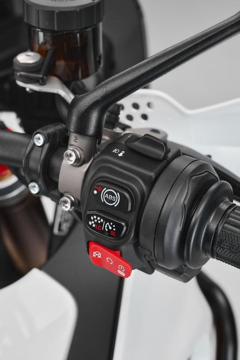 EICMA: MV Agusta LXP Orioli: l'adventure star di EICMA 2023