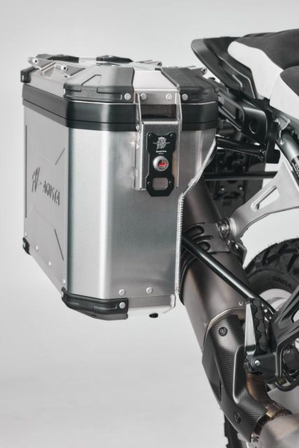 EICMA: MV Agusta LXP Orioli: l'adventure star di EICMA 2023