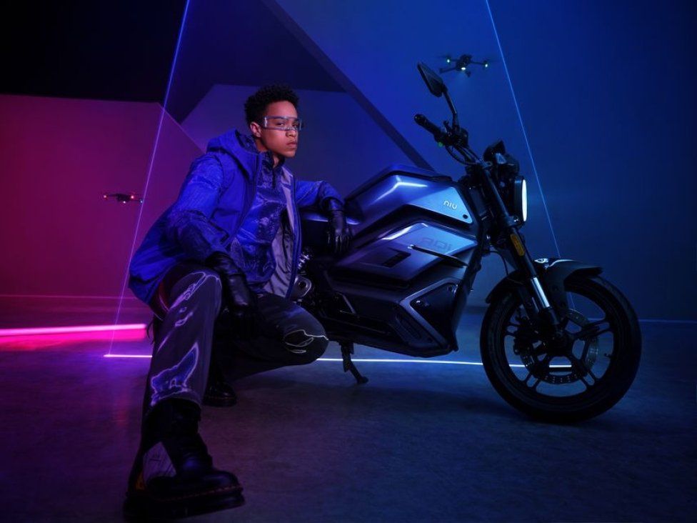 EICMA: NIU a EICMA 2023: due ruote alla spina. Ecco tutte le novità green