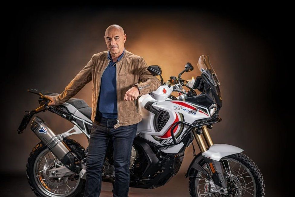 EICMA: MV Agusta LXP Orioli: l'adventure star di EICMA 2023