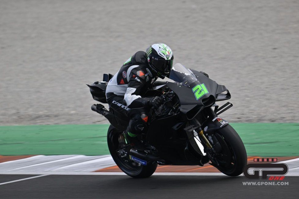 MotoGP: Le prime immagini del test di Valencia con il debutto di Marquez in Ducati