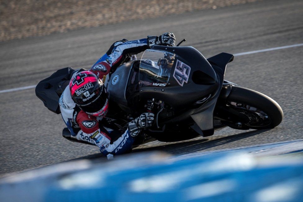 WSBK: Nervi tesi in BMW: a Jerez volano scintille tra Redding e van der Mark