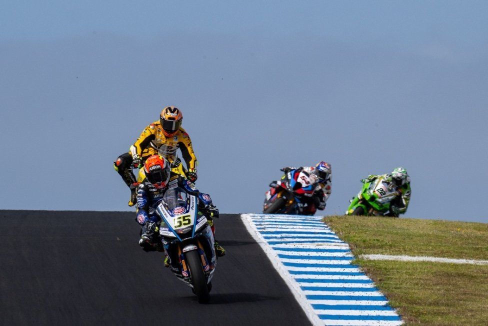WSBK: Locatelli impressionato dalle Ducati: “Mi hanno superato come se fossi fermo”