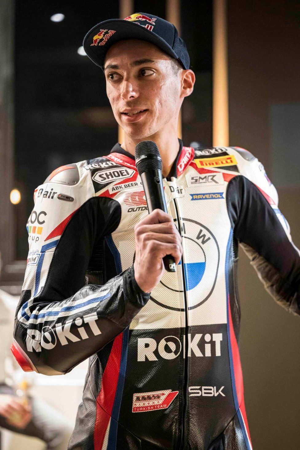 SBK: BMW apre una nuova era svelando le M 1000 RR di Razgatlioglu e van der Mark