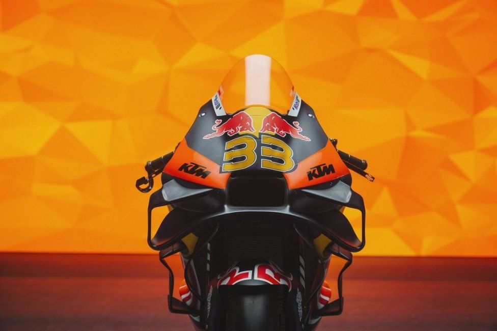 MotoGP: KTM si fa bella per il 2024: "Nessuna scusa, vogliamo lottare per il titolo" 