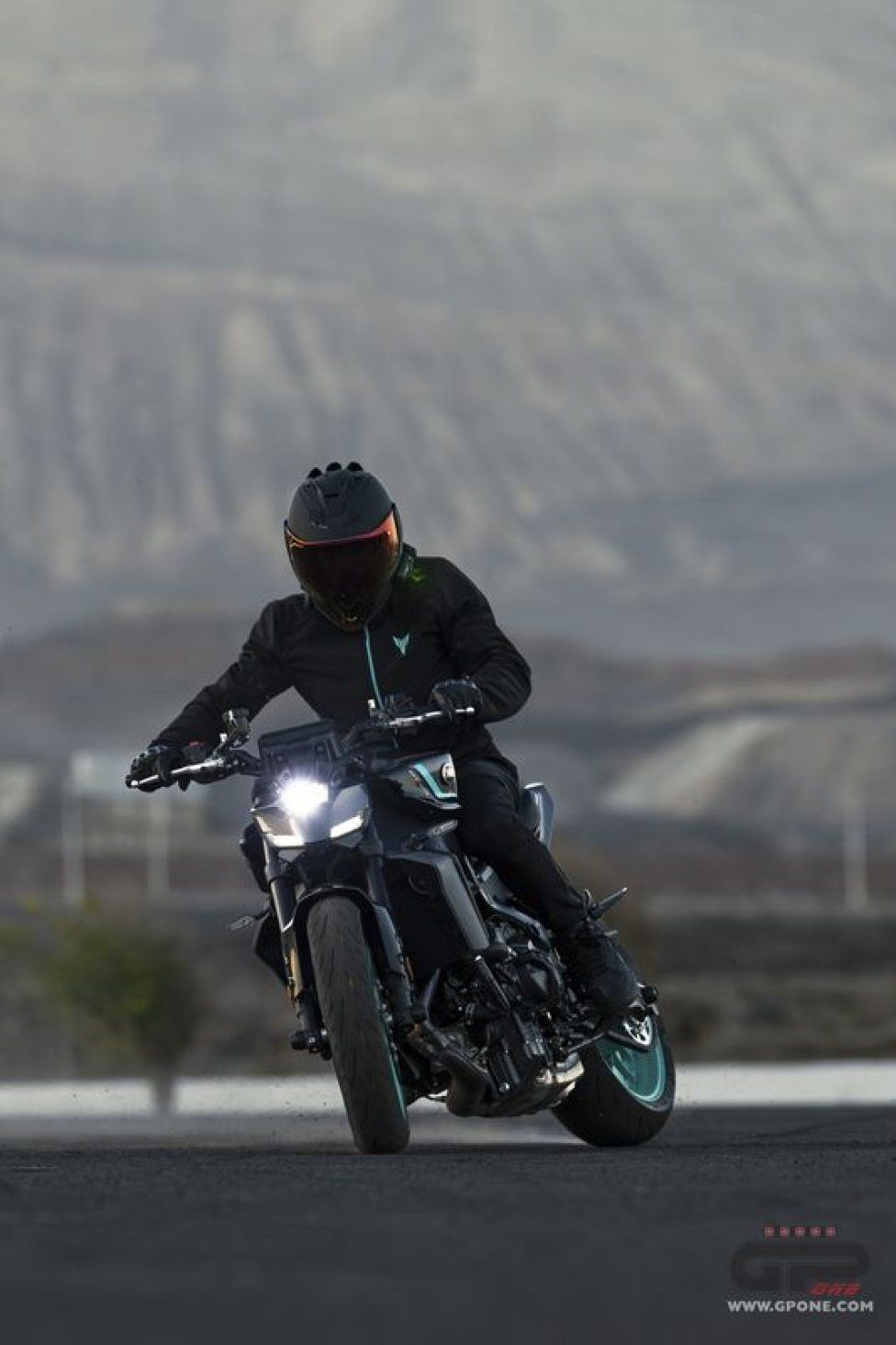 Moto - News: TEST Yamaha MT-09 2024 – Il ritorno del Cavaliere Oscuro
