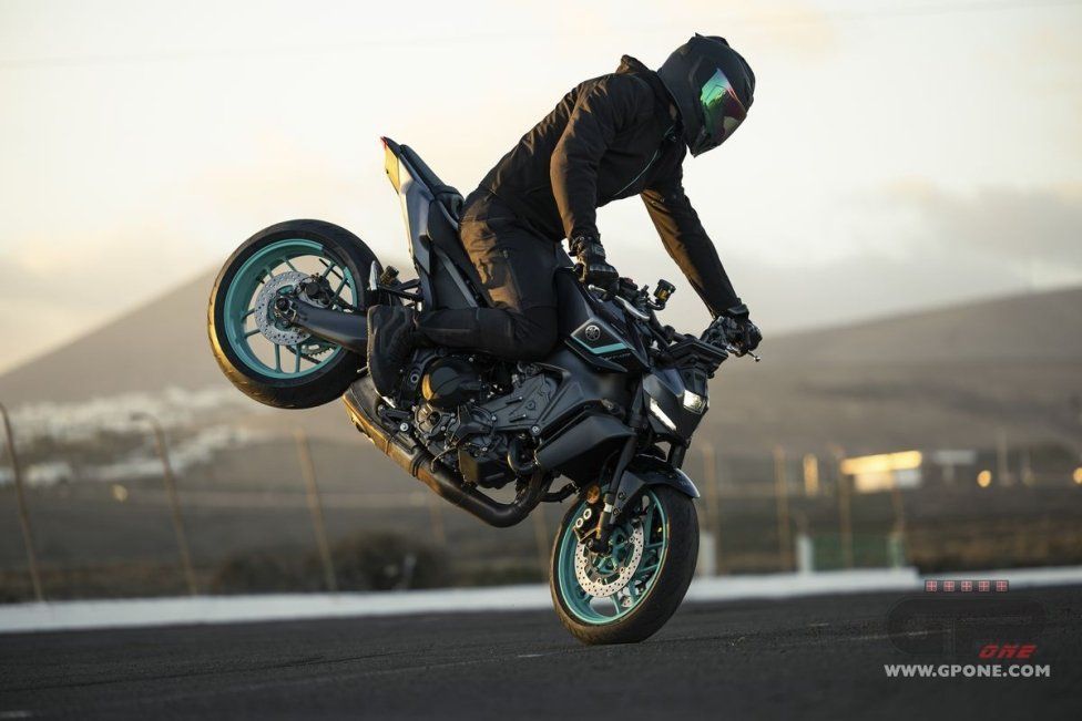 Moto - News: TEST Yamaha MT-09 2024 – Il ritorno del Cavaliere Oscuro