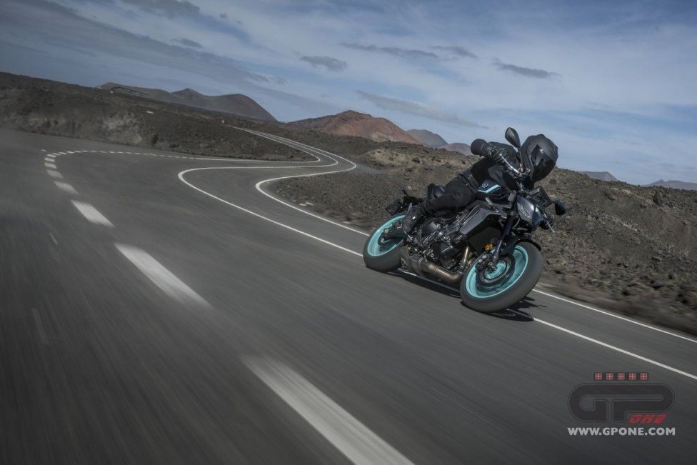 Moto - News: TEST Yamaha MT-09 2024 – Il ritorno del Cavaliere Oscuro