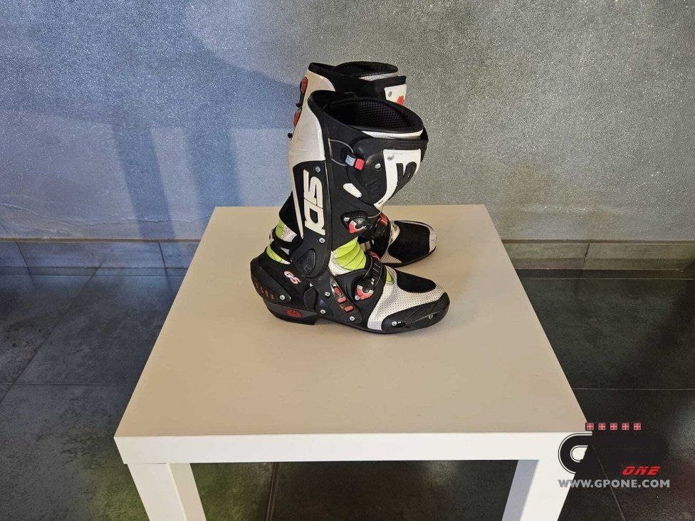 MotoGP: Tuta, moto e auto: Capirossi mette all'asta la sua collezione per beneficenza