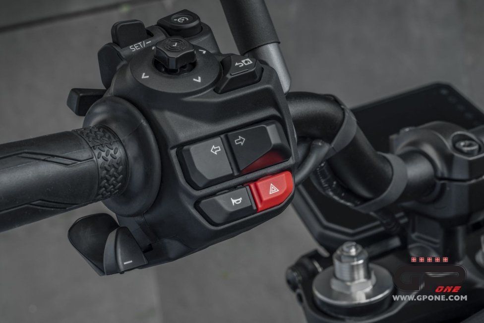 Moto - Test: Yamaha MT-09 2024 Y-AMT: il piacere è automatico
