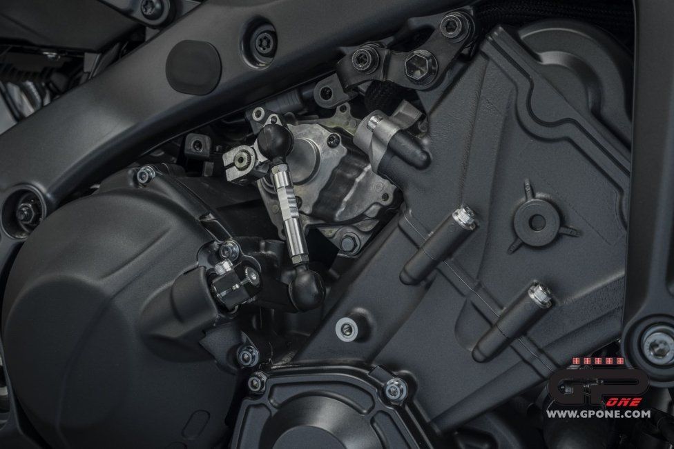 Moto - Test: Yamaha MT-09 2024 Y-AMT: il piacere è automatico