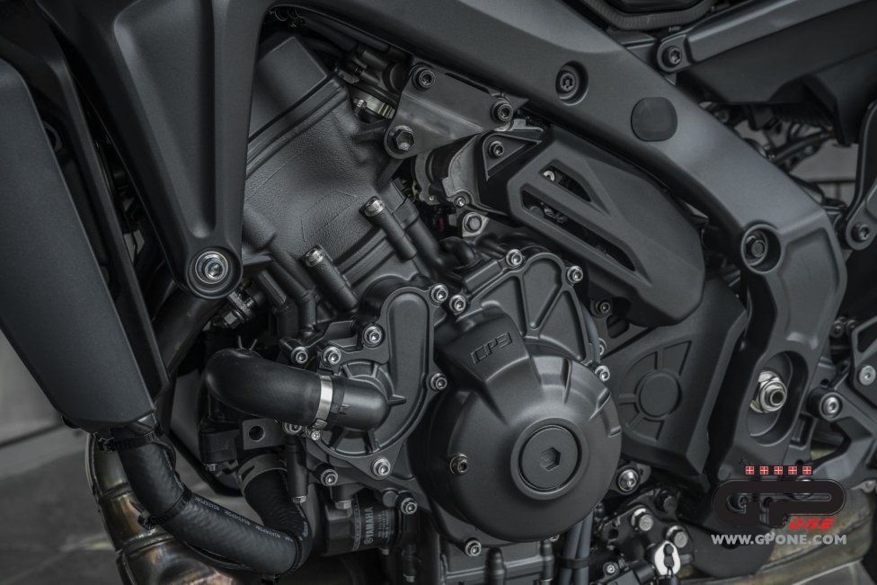 Moto - Test: Yamaha MT-09 2024 Y-AMT: il piacere è automatico