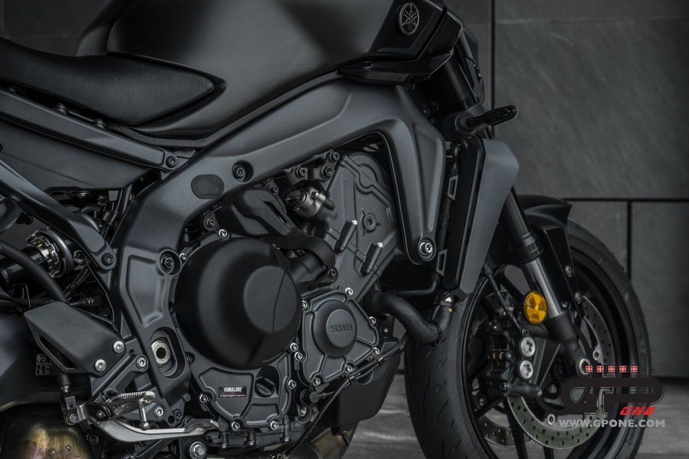 Moto - Test: Yamaha MT-09 2024 Y-AMT: il piacere è automatico