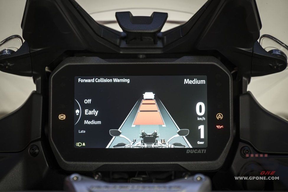 Moto - Test: Prova Ducati Multistrada V4 2025: benvenuti nel MULTIVERSO