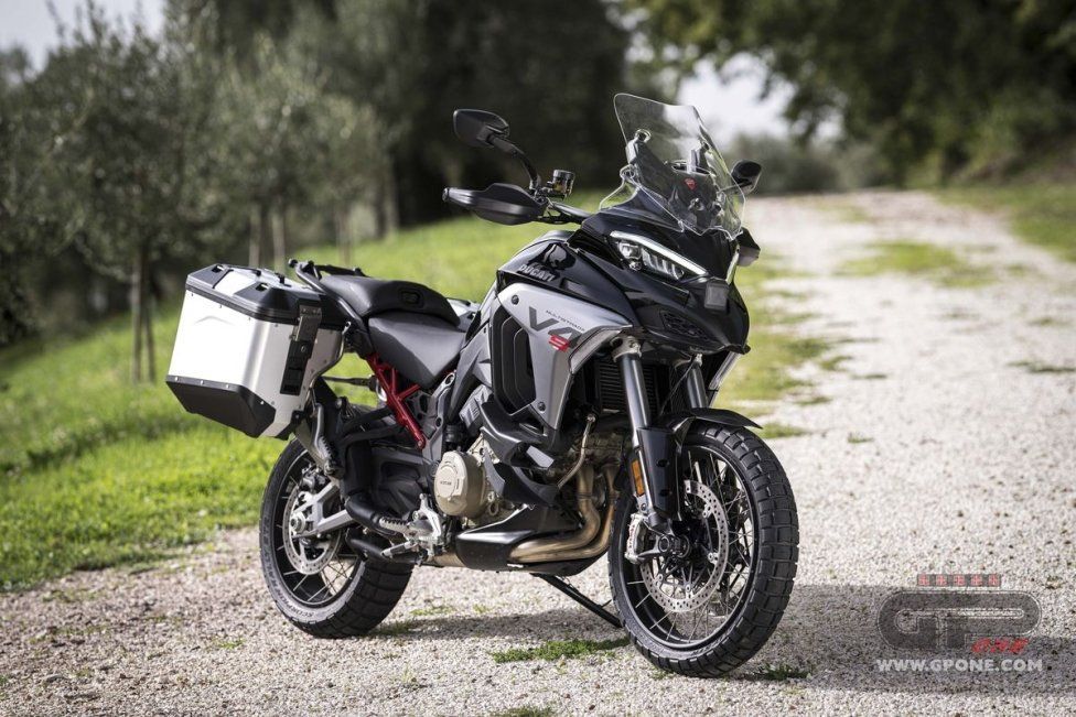 Moto - Test: Prova Ducati Multistrada V4 2025: benvenuti nel MULTIVERSO