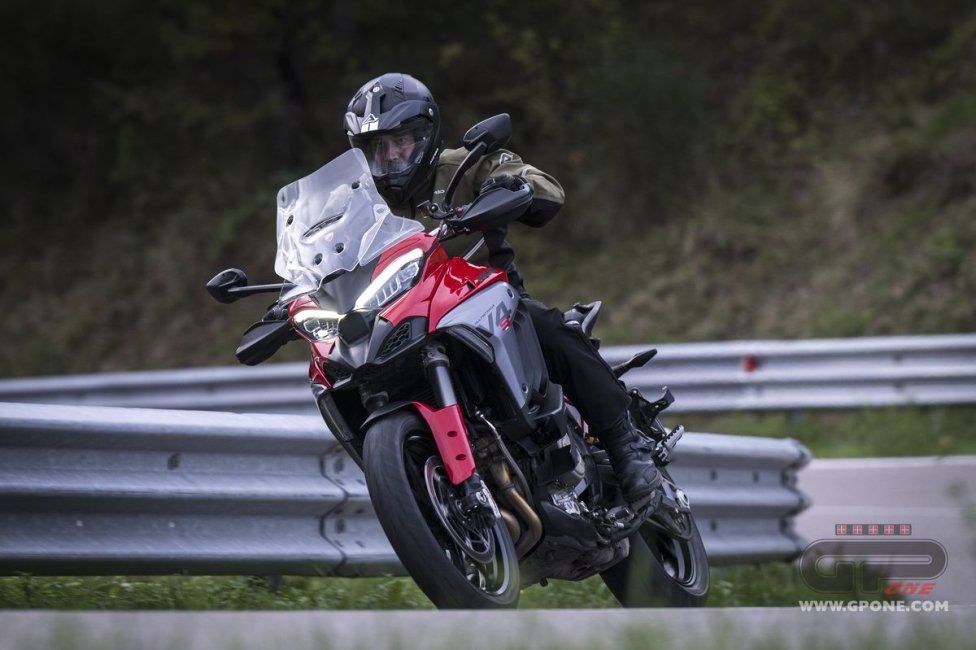 Moto - Test: Prova Ducati Multistrada V4 2025: benvenuti nel MULTIVERSO