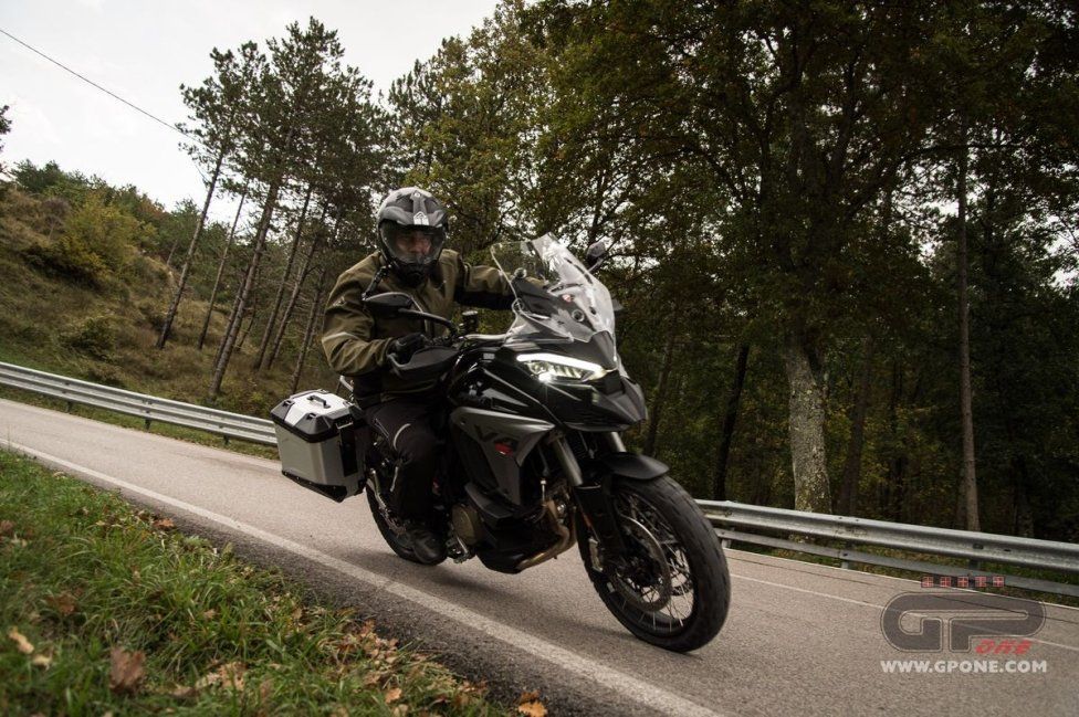 Moto - Test: Prova Ducati Multistrada V4 2025: benvenuti nel MULTIVERSO