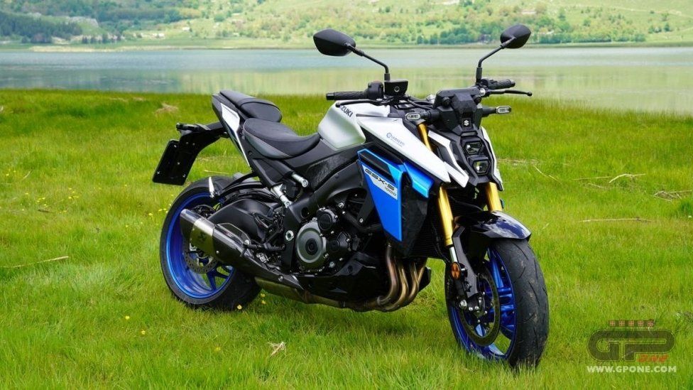 Moto - Test: KTM 990 Duke Vs Suzuki GSX-S 1000 Evo: la comparativa IGNORANTE!