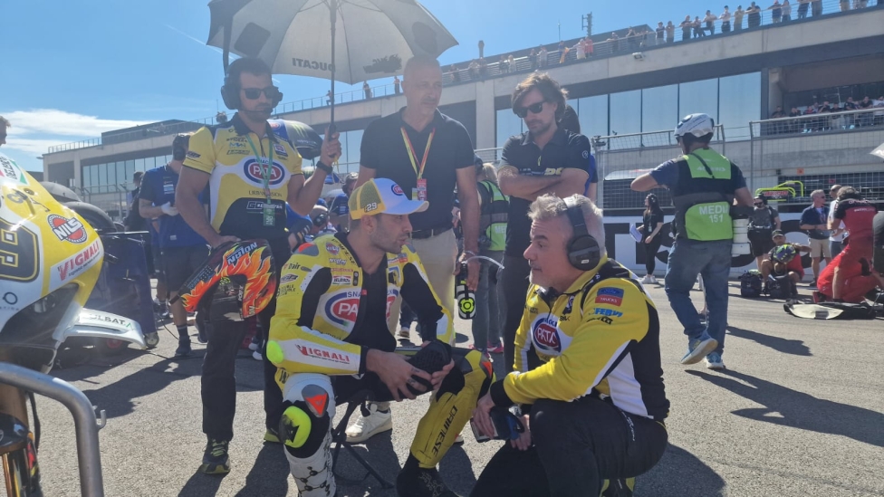 WSBK: Duello di fuoco: Toprak batte Bulega per 30 millesimi ad Aragon