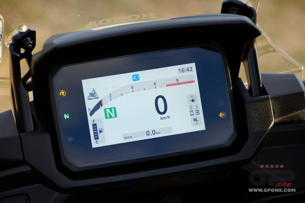 Moto - Test: PROVA Honda NC 750 X: l’amica geniale