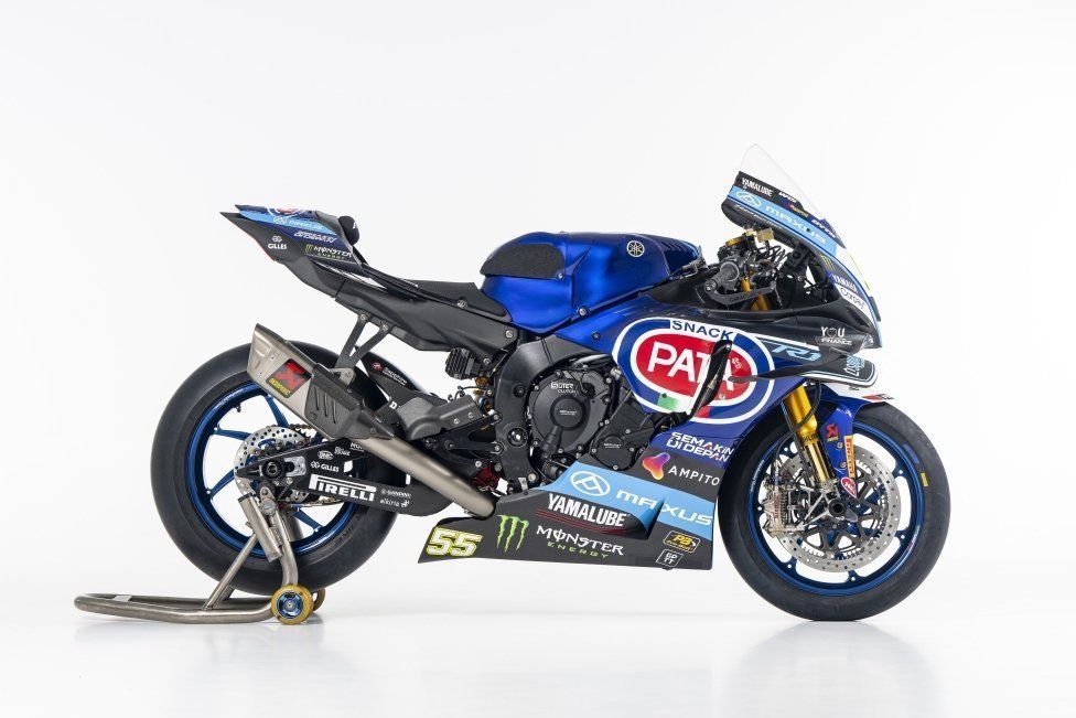 SBK: Yamaha si presenta: ecco le R1 di Jonathan Rea e Andrea Locatelli